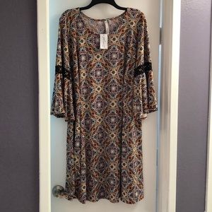 Women’s cute and stylish knee length dress.